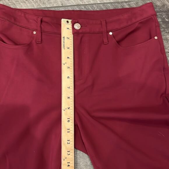 Chico's Stretch Knit Slim Leg Crop Pants Wine Size 10 - Picture 5 of 6